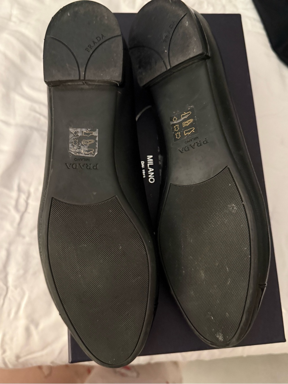 Prada Black Leather Ballet Flats with Patent Cap Toe - Picture 5 of 6